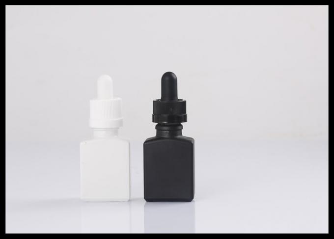 Forme a aceite esencial negro mate la botella de cristal 15ml del dropper para el embalaje del perfume